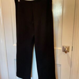 Adrienne Vittadini Collection pair of black pull on pants, L